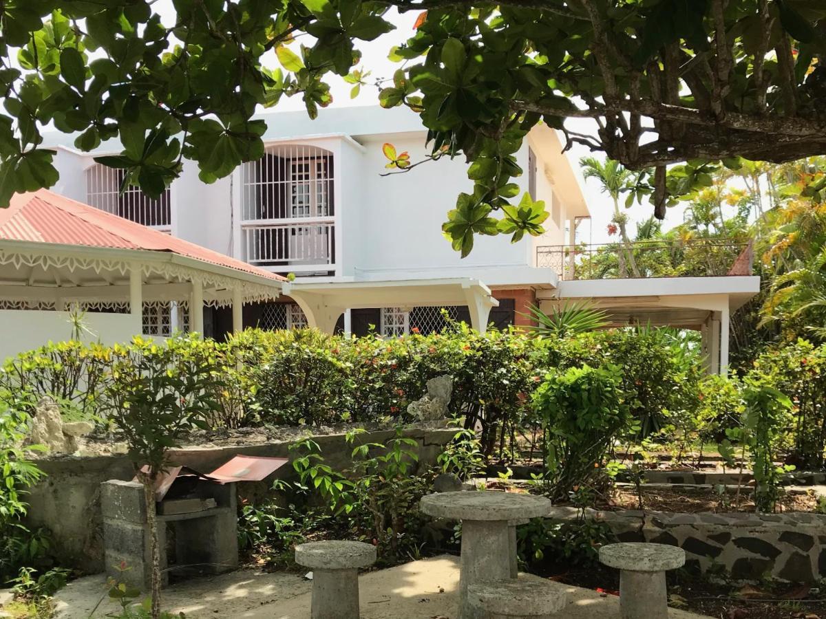 Le Belleplaine Villa Le Gosier  Bagian luar foto